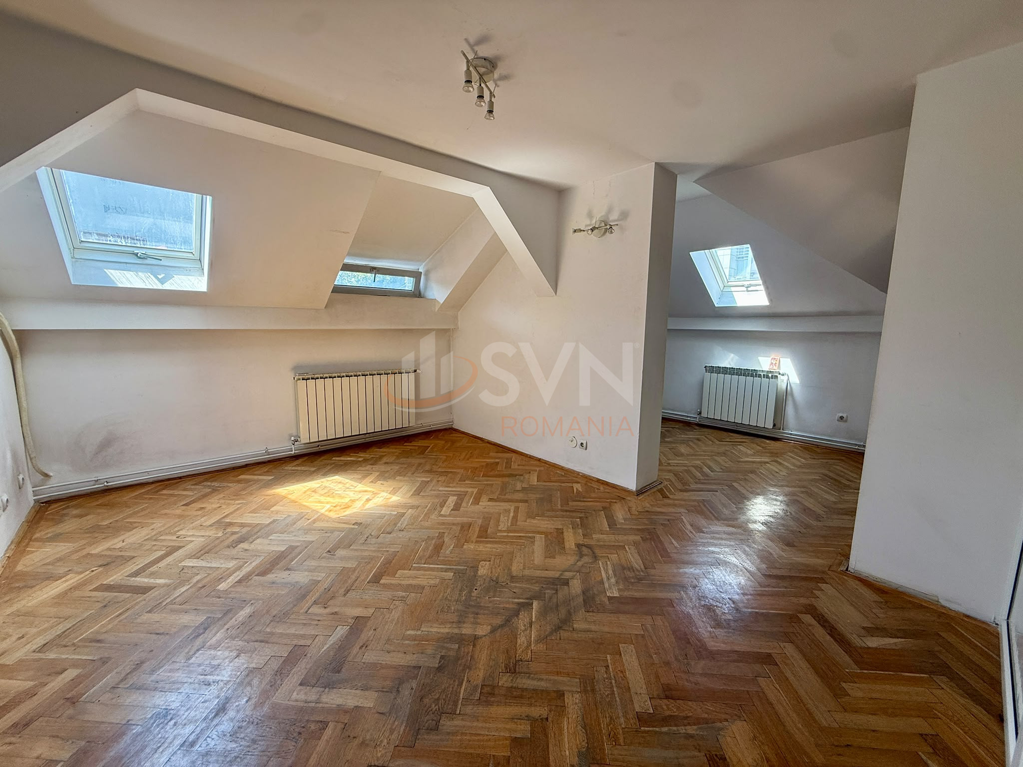 Casa, 10 camere Bucuresti/P-ta Muncii