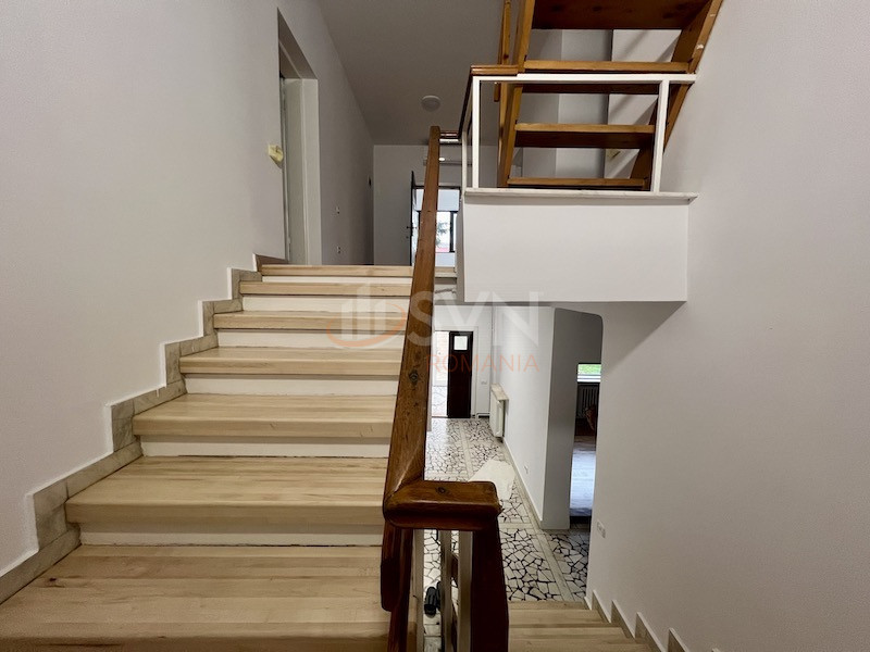 Casa, 10 camere Bucuresti/Sisesti