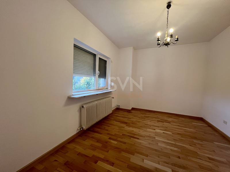Casa, 10 camere Bucuresti/Sisesti