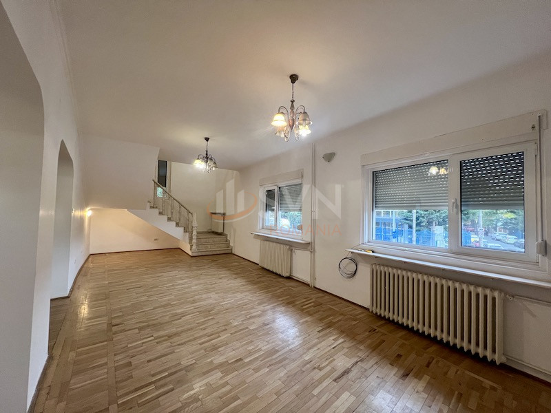 Casa, 10 camere Bucuresti/Sisesti