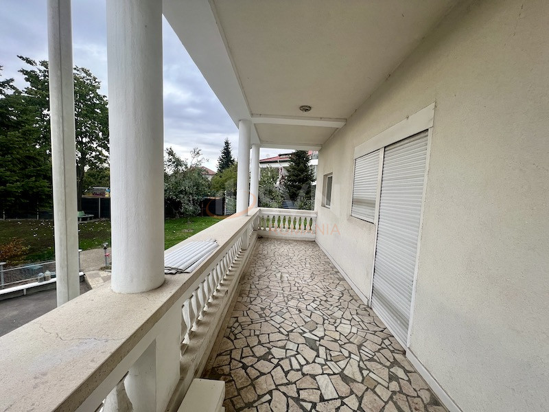 Casa, 10 camere Bucuresti/Sisesti