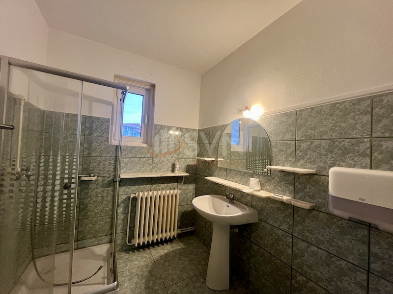 Casa, 10 camere Bucuresti/Sisesti