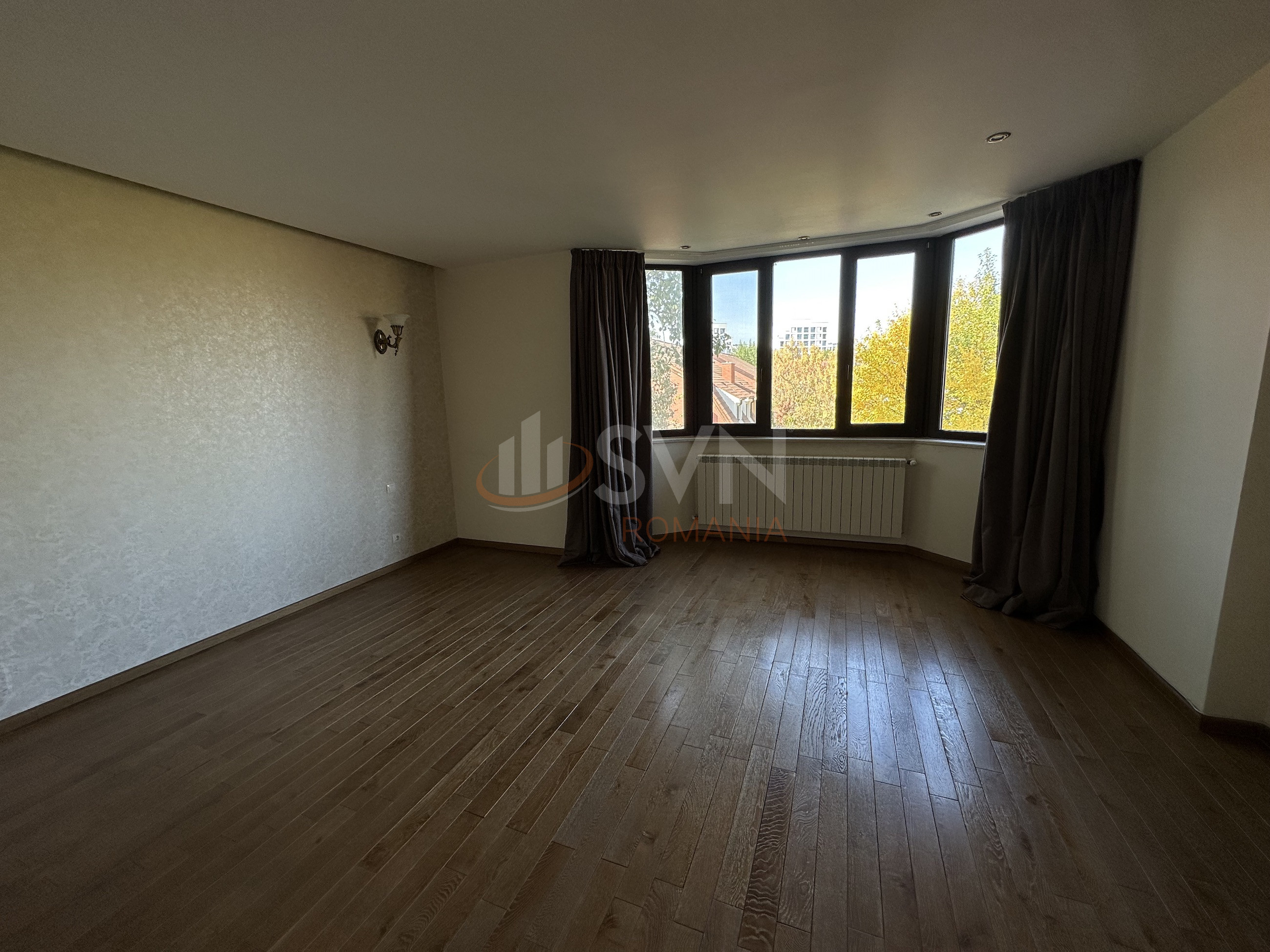 Casa, 10 camere Bucuresti/Pipera