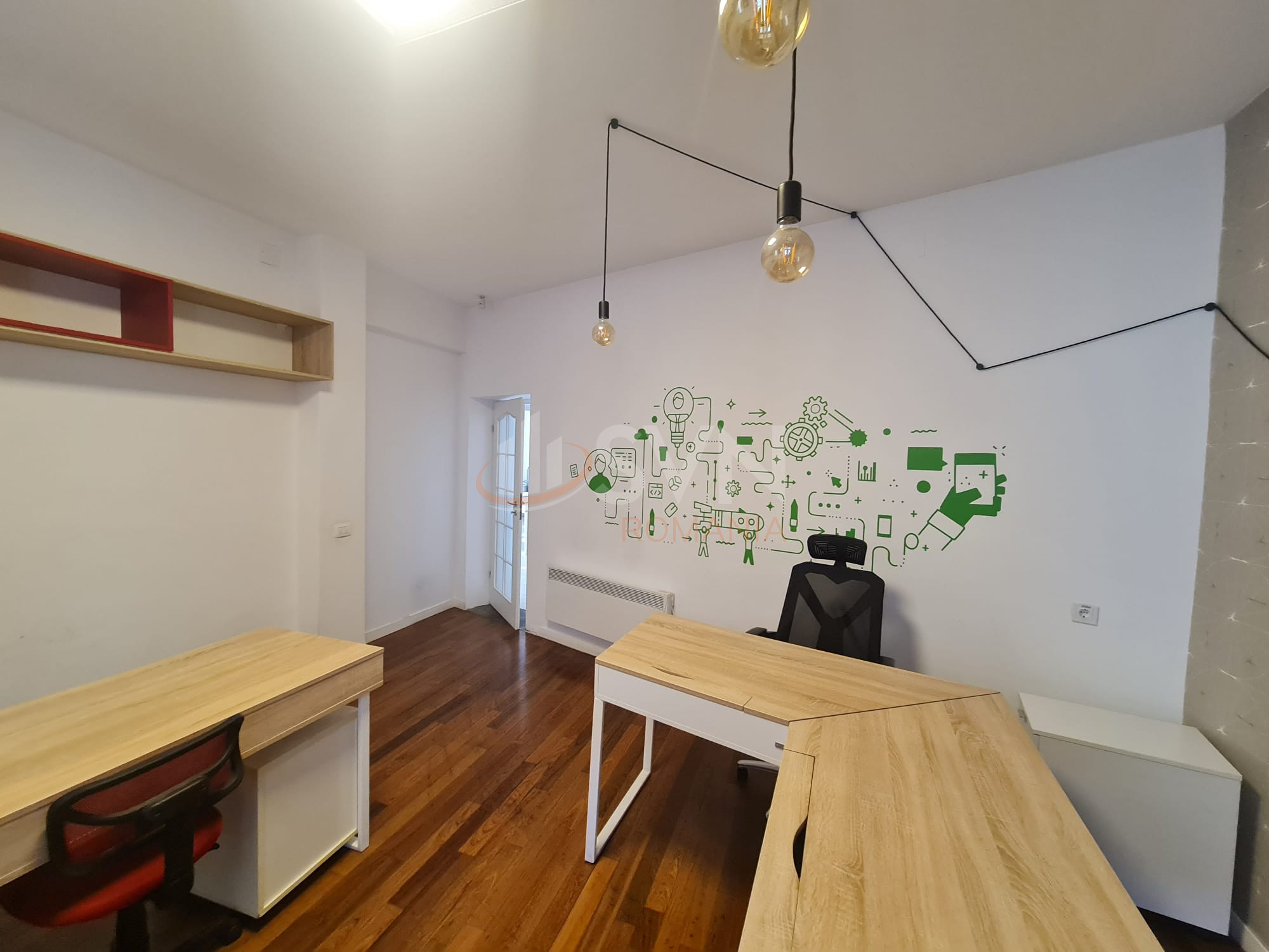 Casa, 10 camere Bucuresti/Piata Unirii (s3)