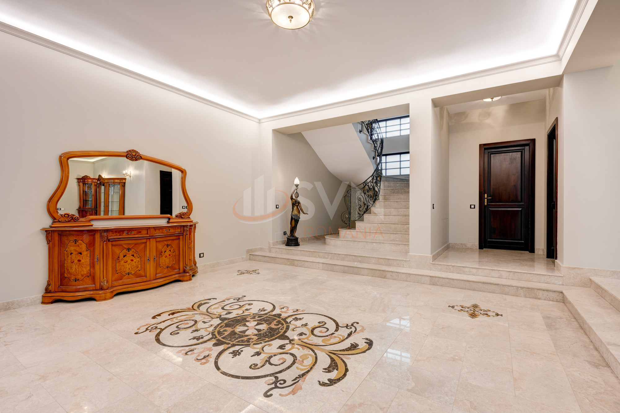 Casa, 10 camere Bucuresti/Iancu Nicolae