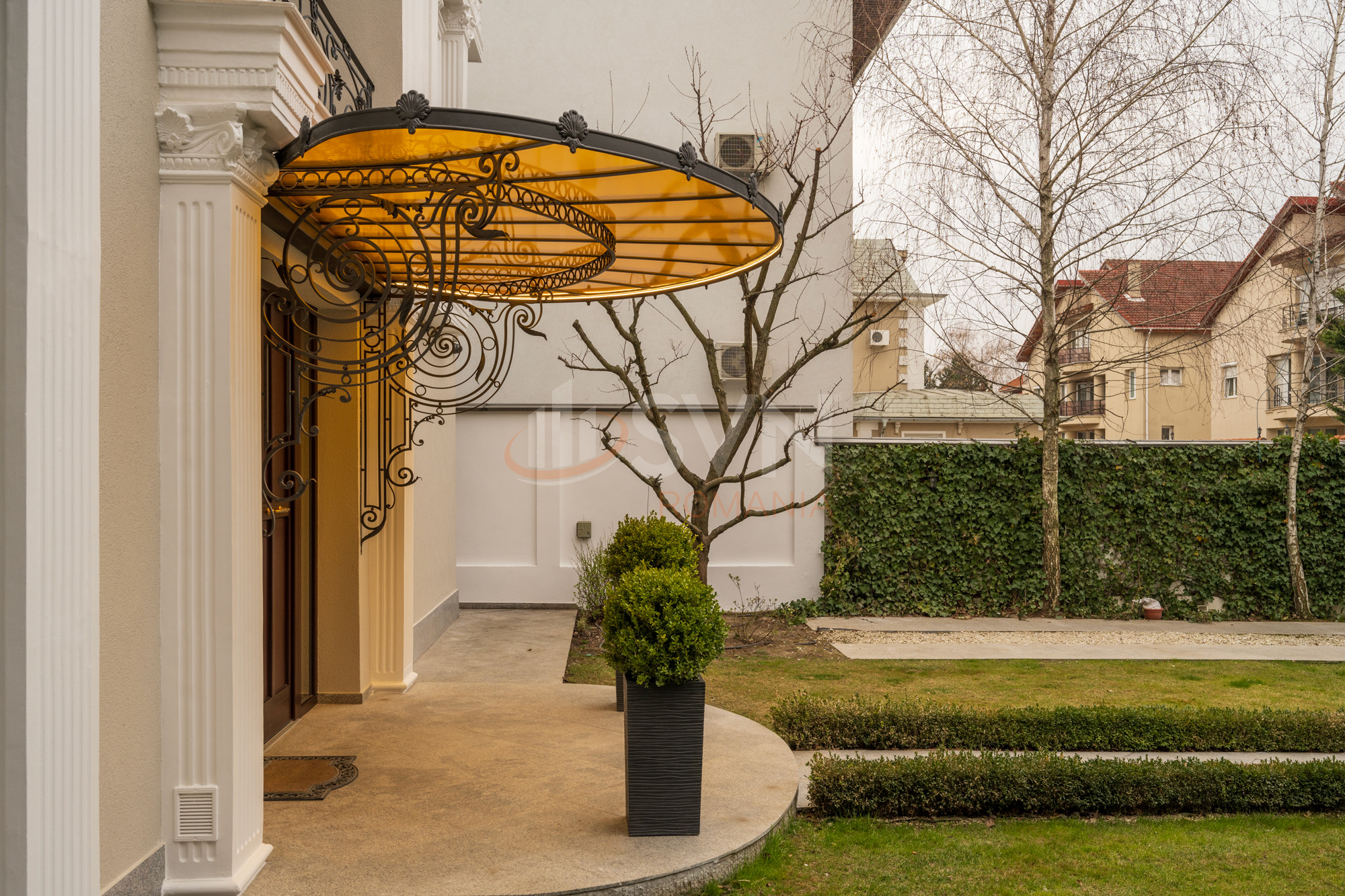 Casa, 10 camere Bucuresti/Iancu Nicolae