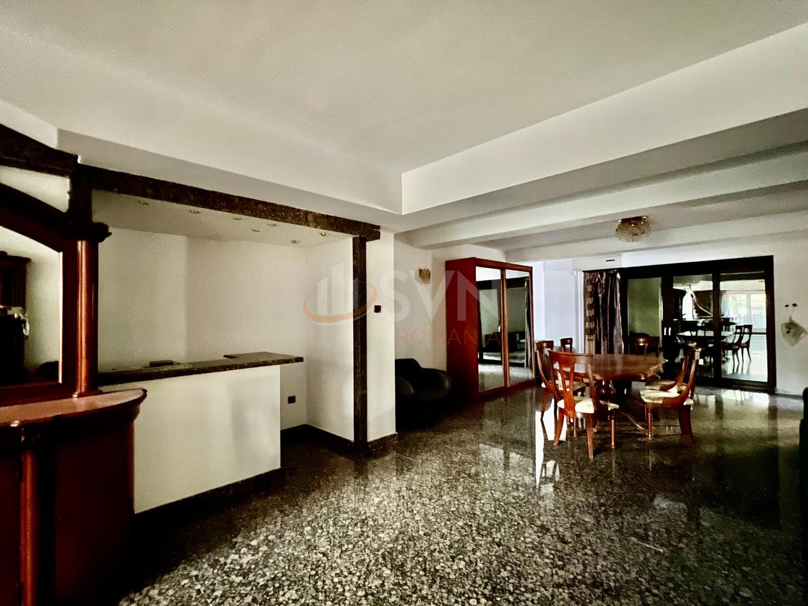 Casa, 10 camere Bucuresti/Domenii