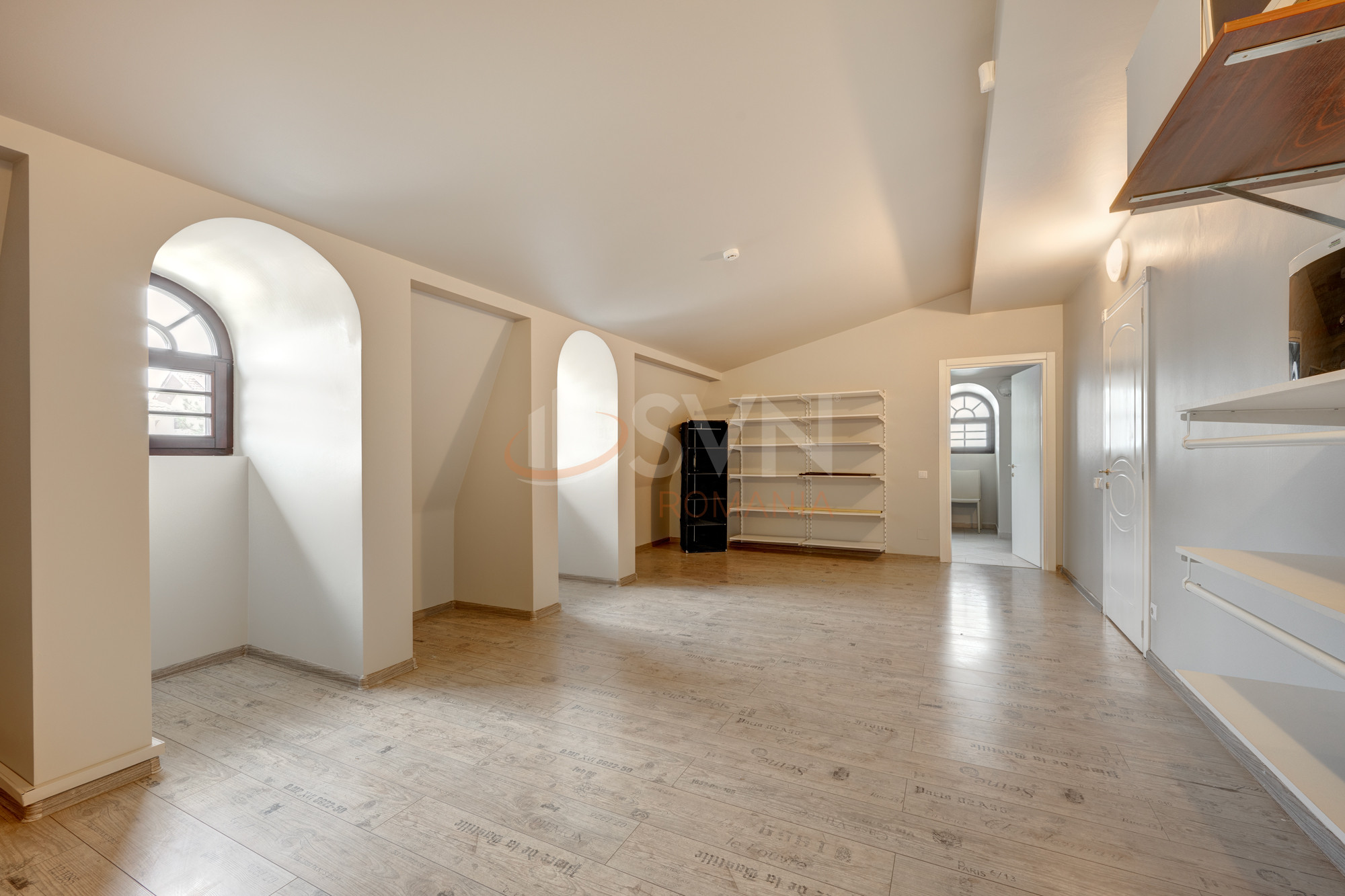 Casa, 10 camere Bucuresti/Iancu Nicolae