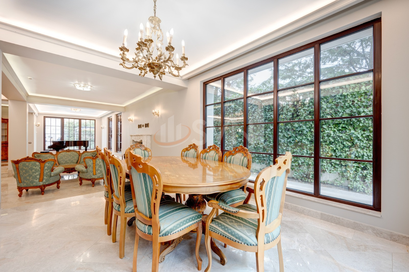 Casa, 10 camere Bucuresti/Iancu Nicolae