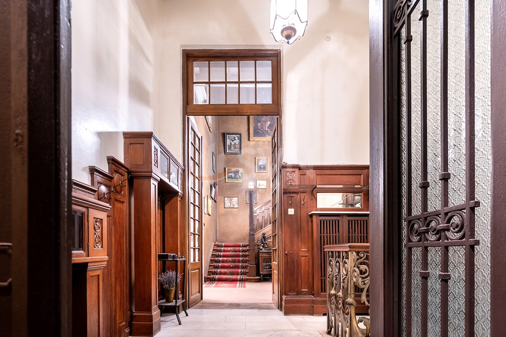 Casa, 10 camere Bucuresti/Calea Victoriei