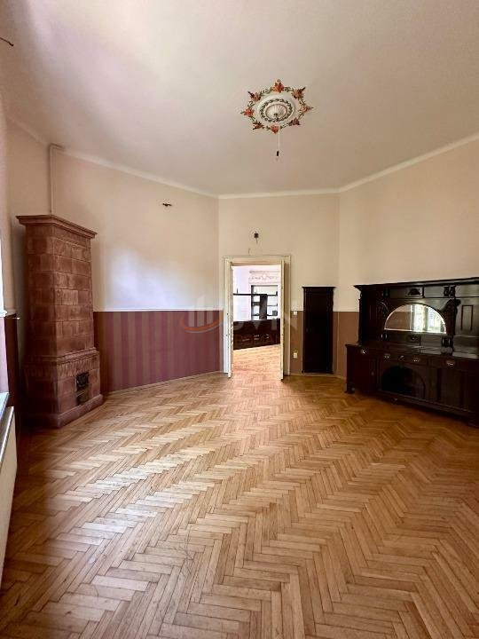 Casa, 10 camere Bucuresti/Dacia