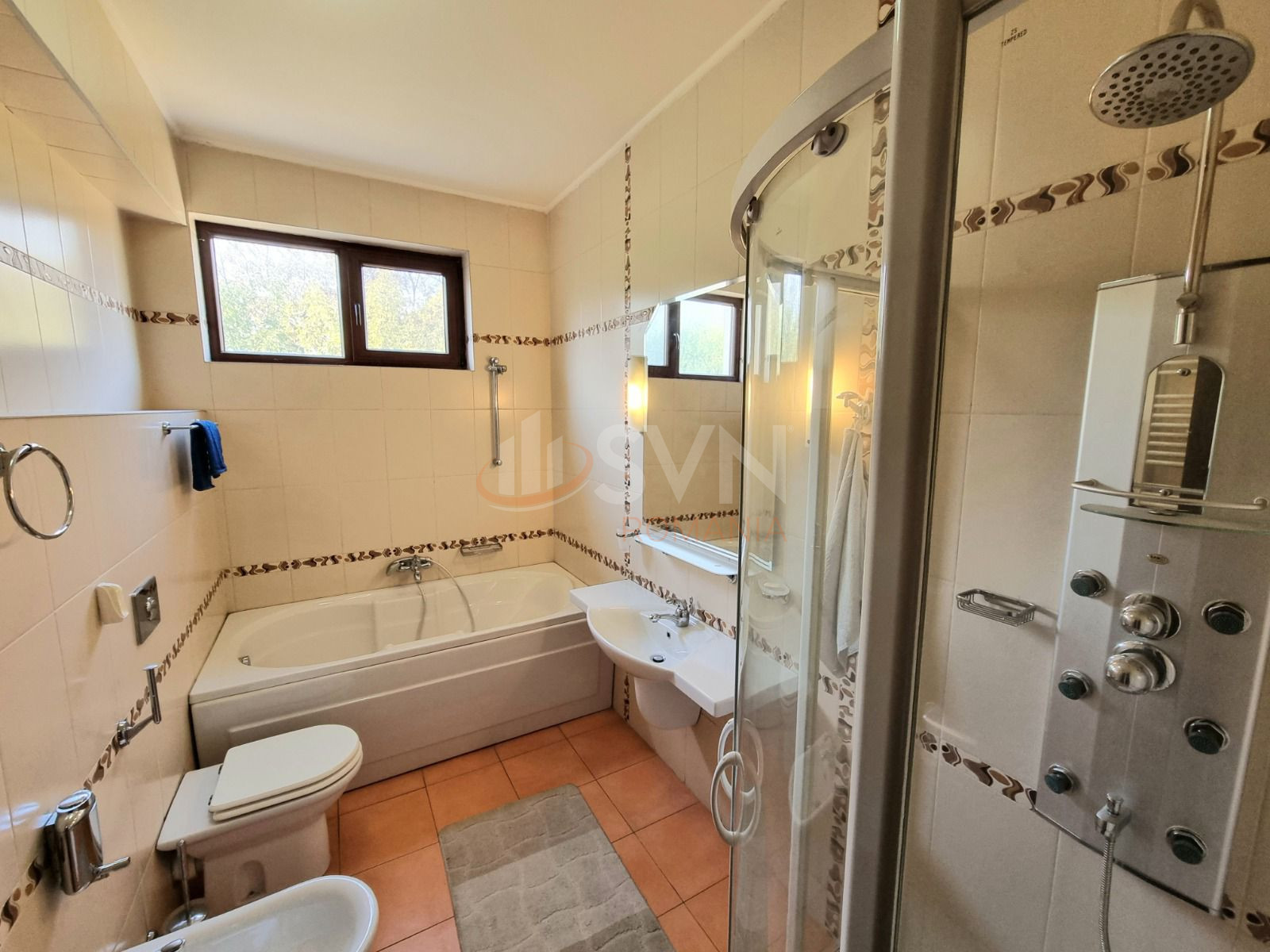 Casa, 10 camere Bucuresti/Baneasa