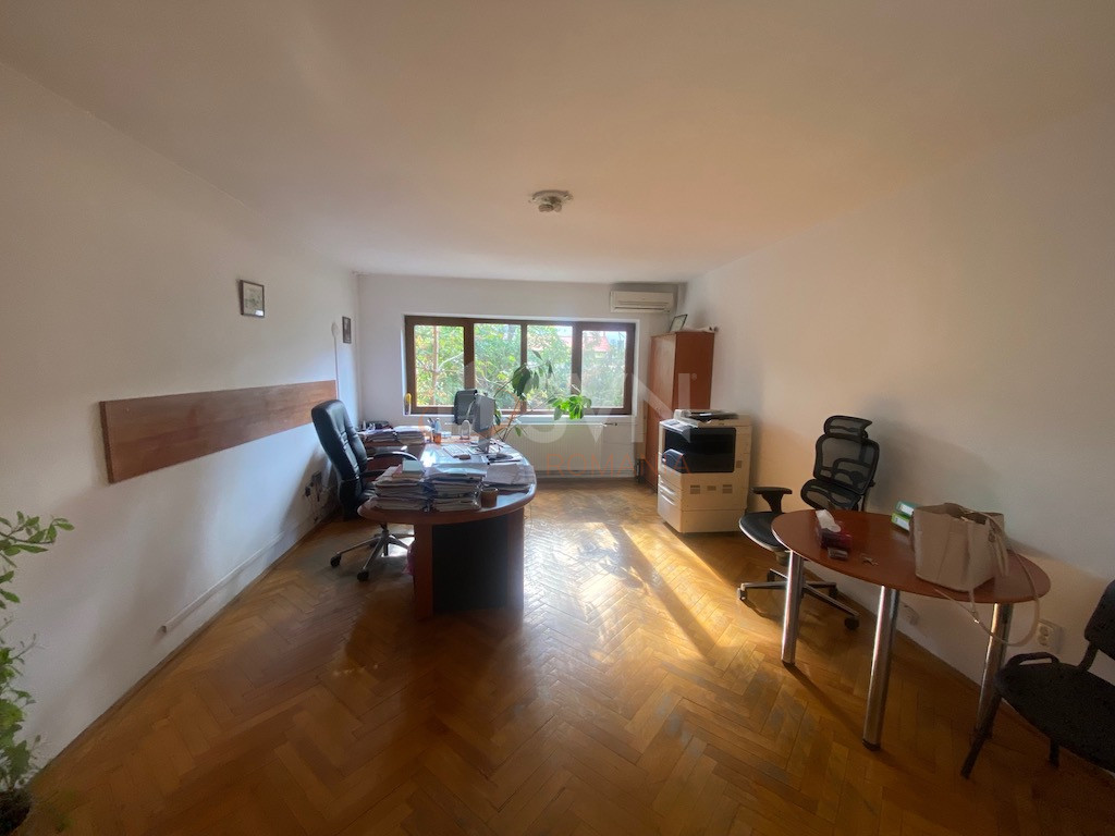 Casa, 10 camere Bucuresti/Domenii
