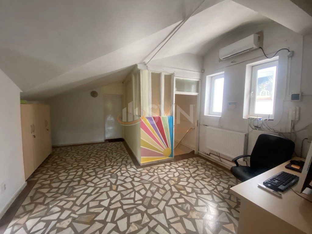 Casa, 10 camere Bucuresti/Domenii