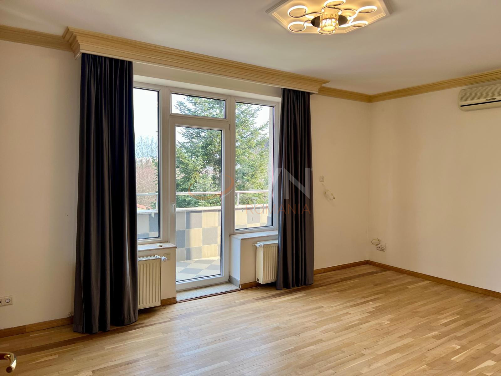 Casa, 10 camere Bucuresti/Pipera