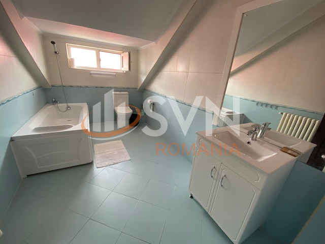 Casa, 11 camere Bucuresti/Fundeni