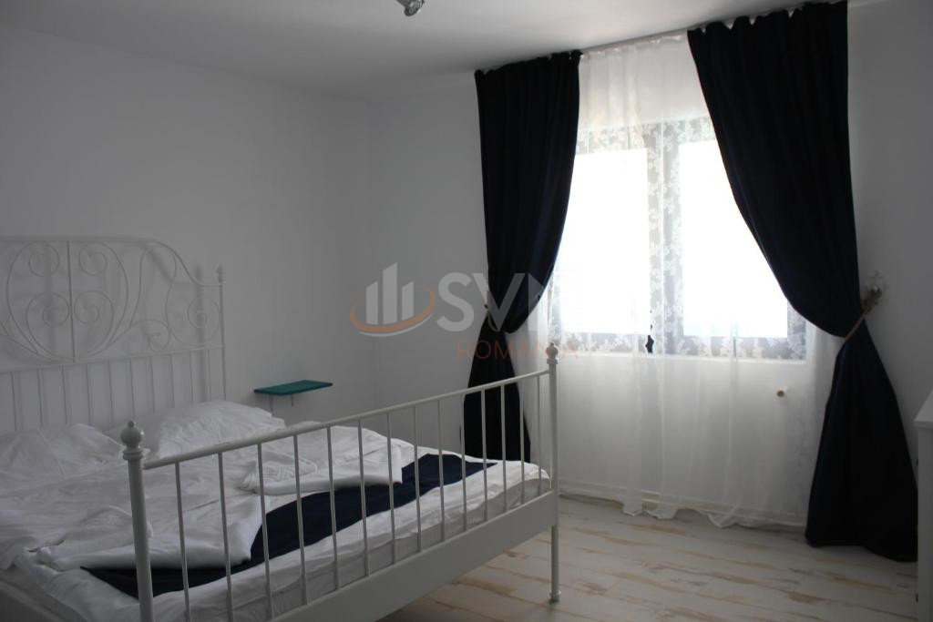 Casa, 11 camere Mehedinti/Centru