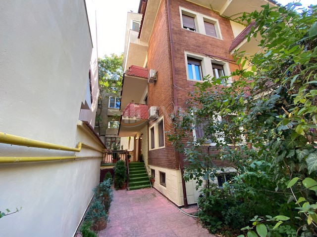 Casa, 11 camere Bucuresti/Primaverii