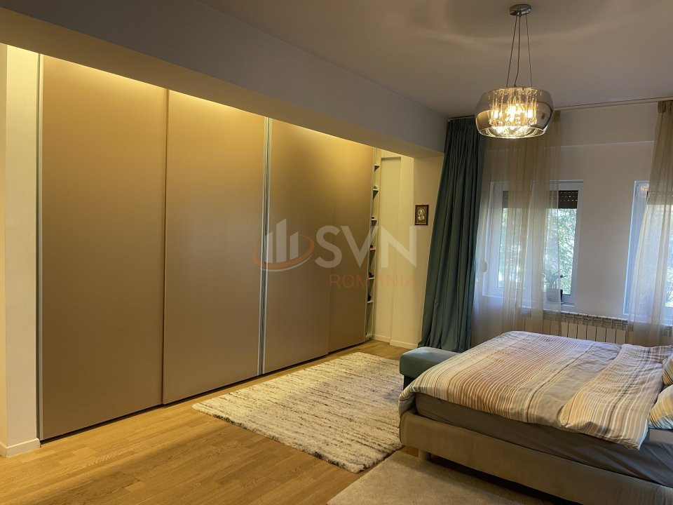 Casa, 11 camere Bucuresti/Primaverii