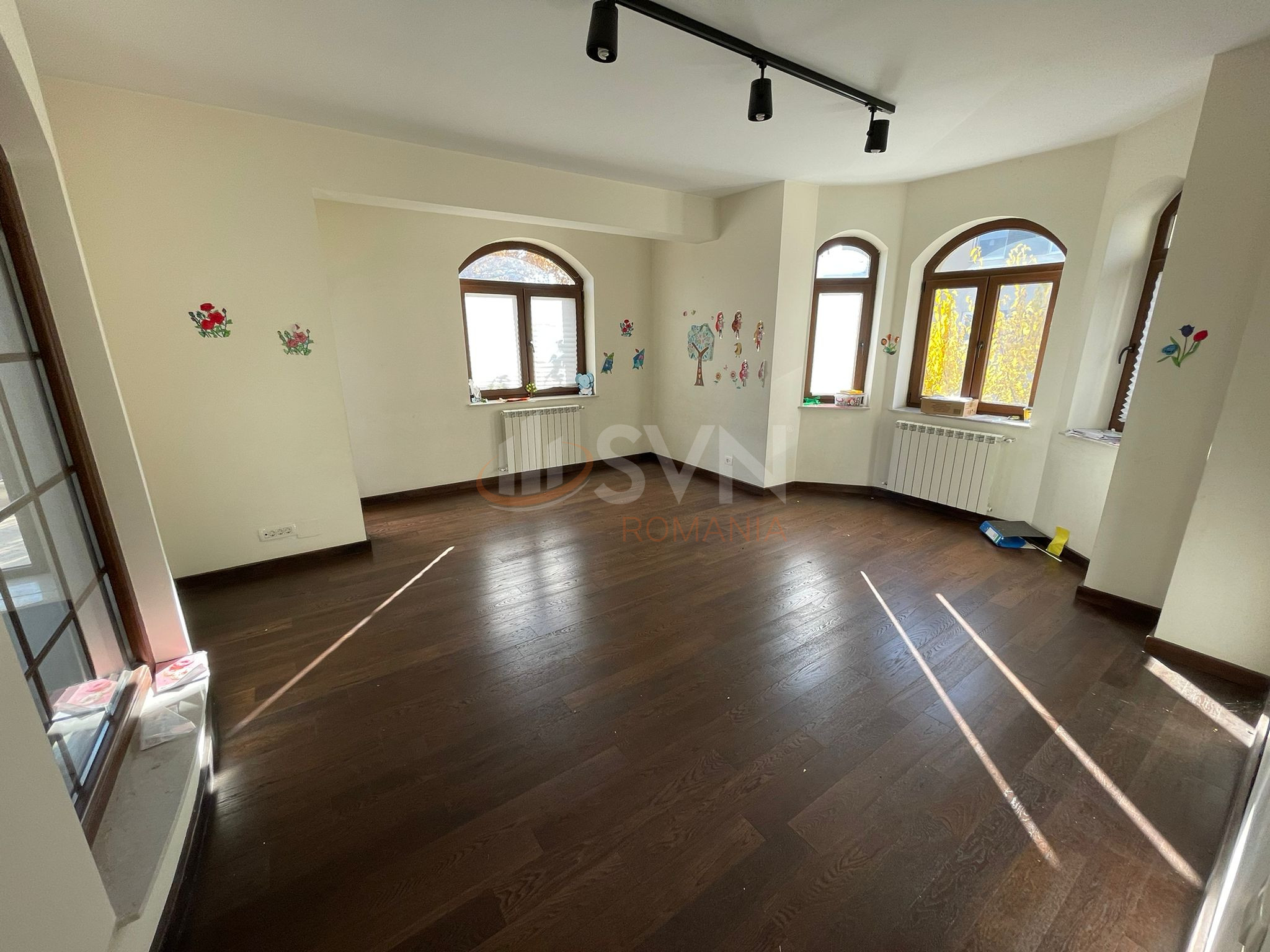 Casa, 11 camere Bucuresti/Drumul Taberei