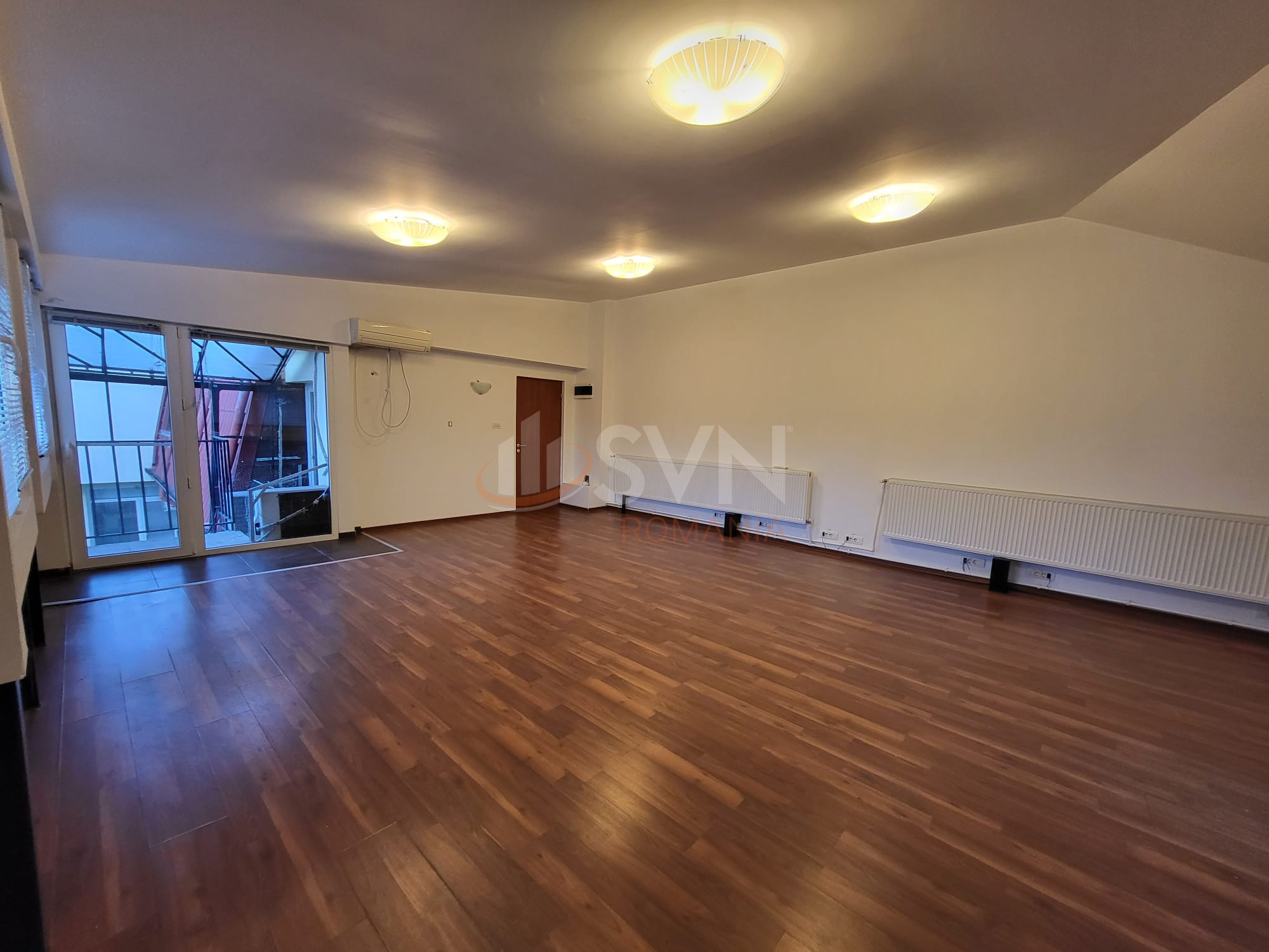 Casa, 11 camere Bucuresti/Piata Arsenalului