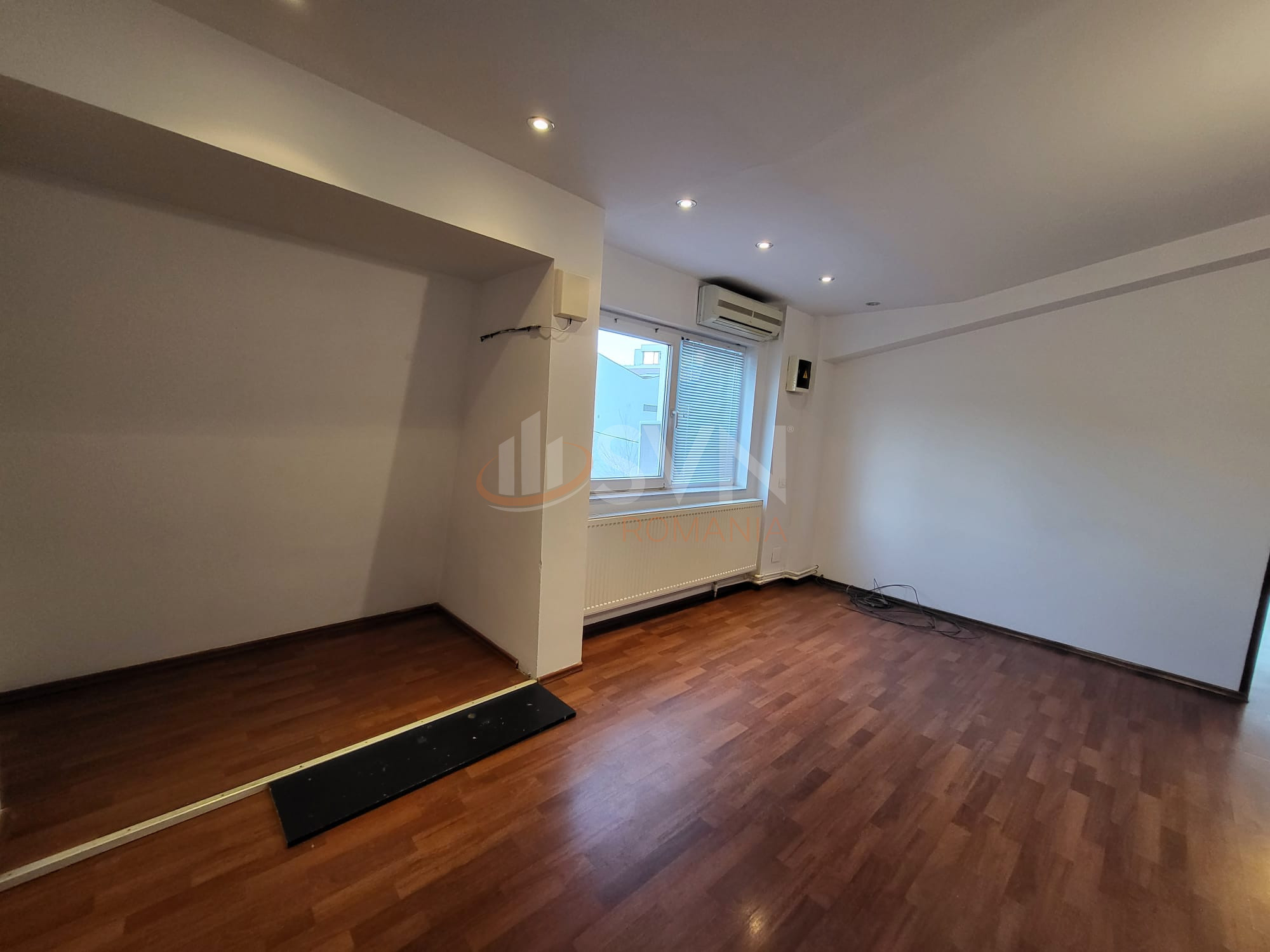Casa, 11 camere Bucuresti/Piata Arsenalului