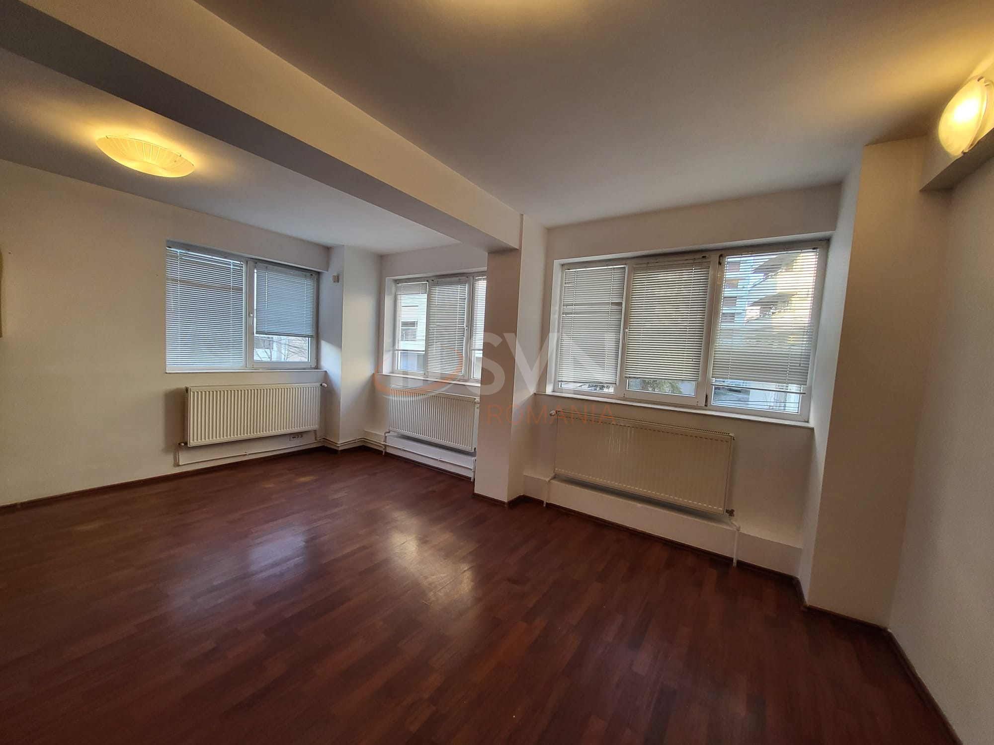 Casa, 11 camere Bucuresti/Piata Arsenalului