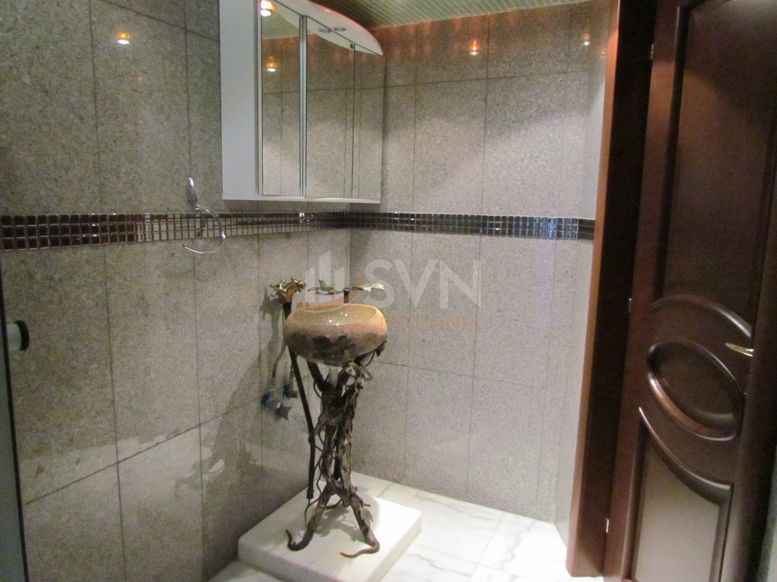 Casa, 11 camere Bucuresti/Nordului