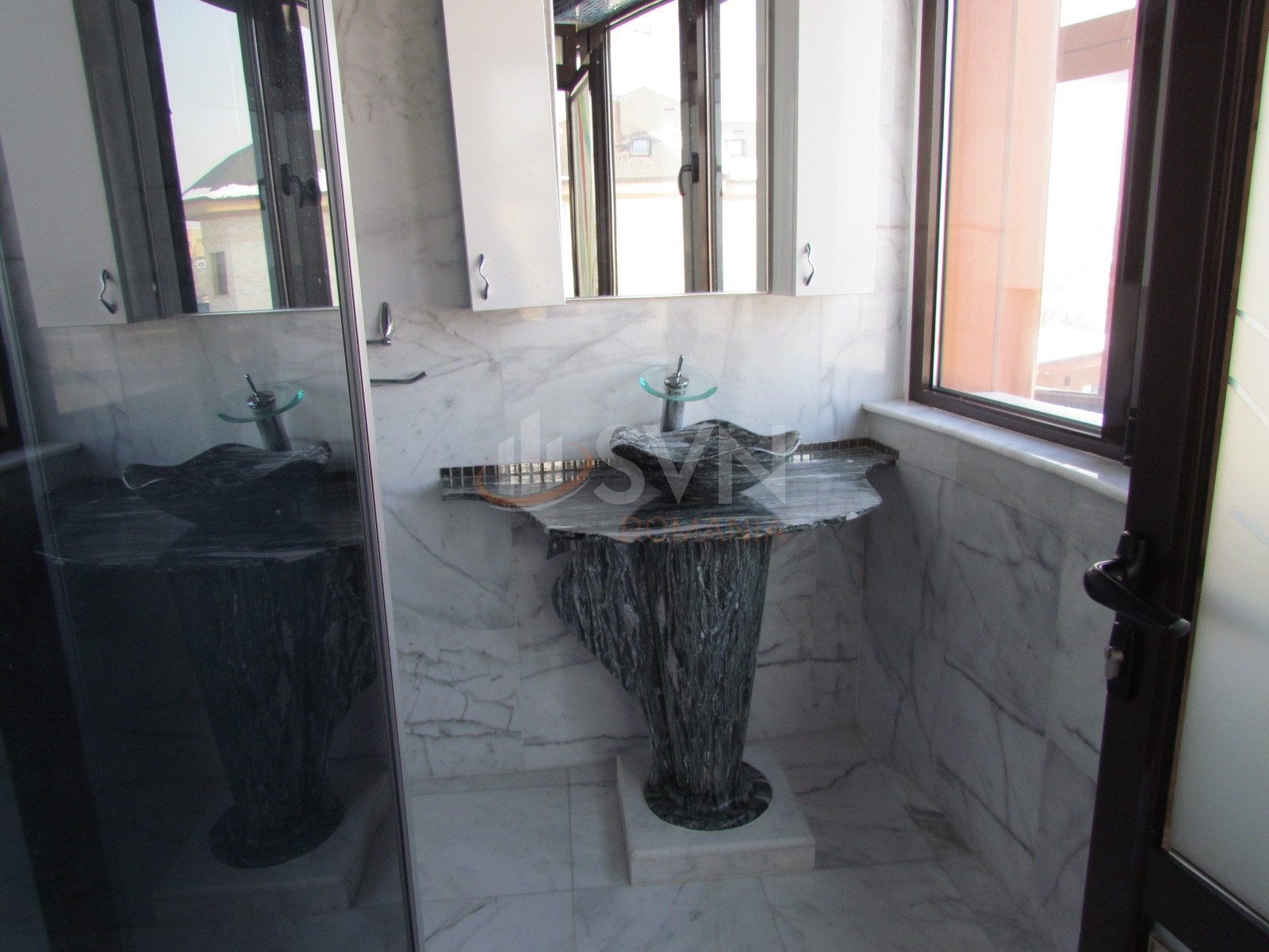 Casa, 11 camere Bucuresti/Nordului
