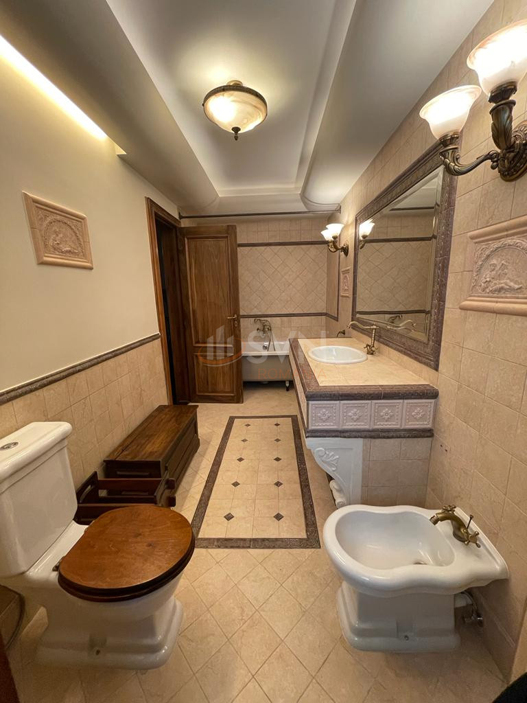 Casa, 11 camere Bucuresti/Capitale
