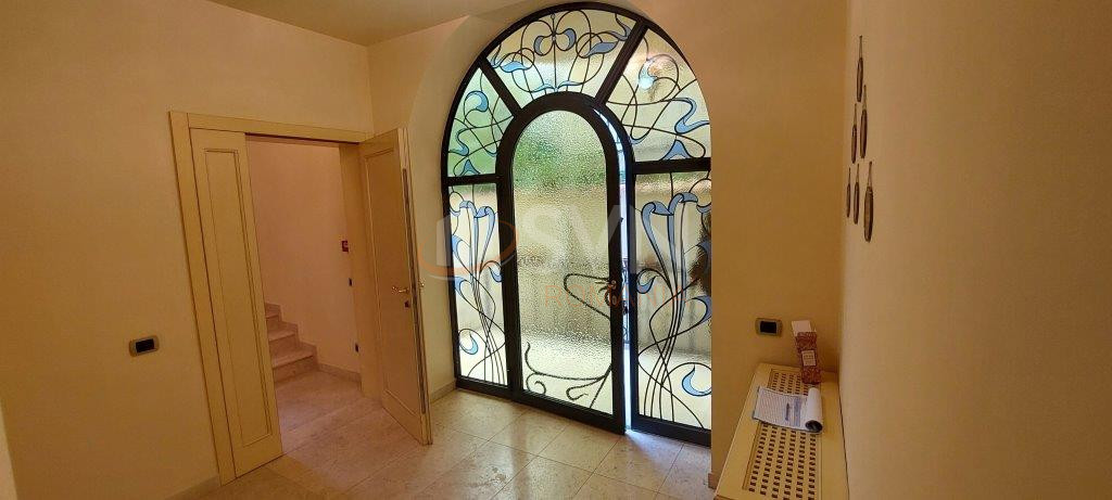 Casa, 11 camere Bucuresti/Cotroceni