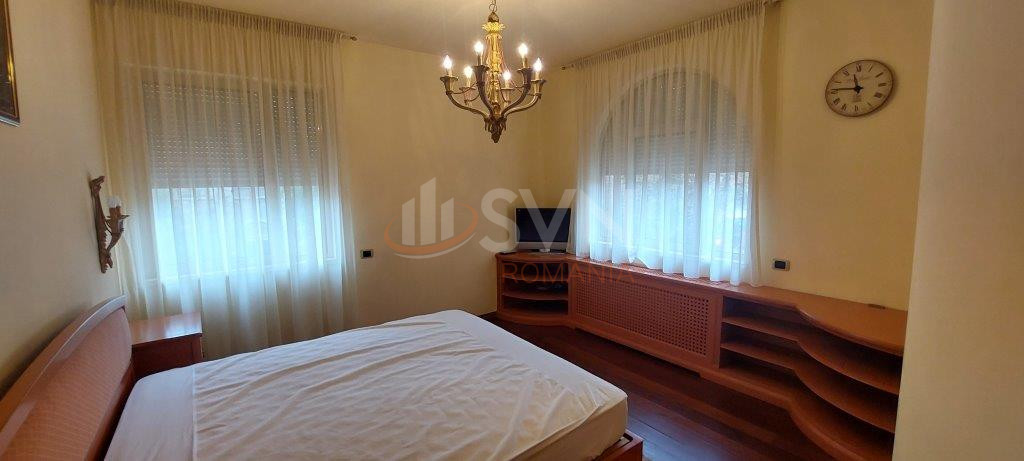 Casa, 11 camere Bucuresti/Cotroceni