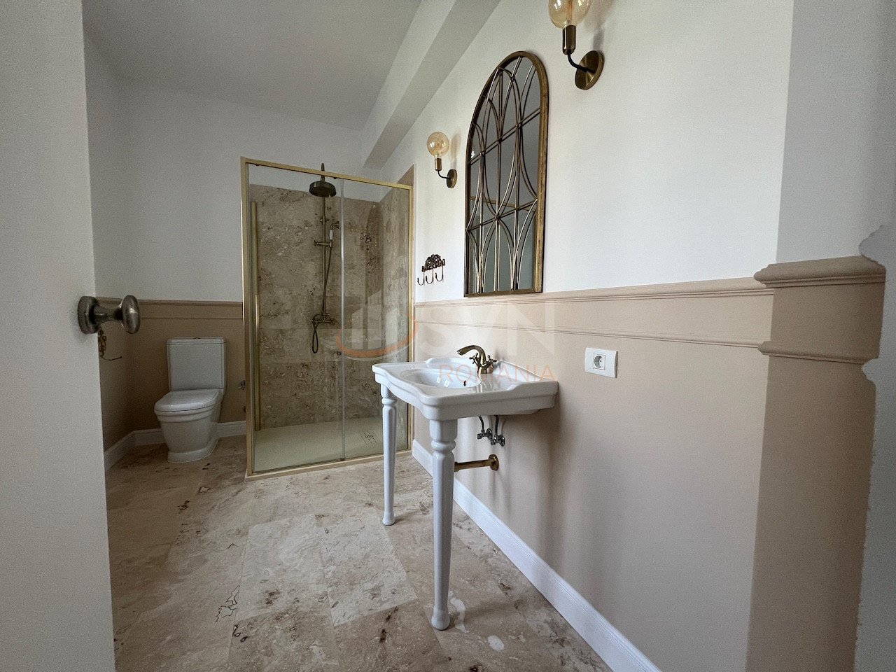 Casa, 11 camere Bucuresti/Capitale