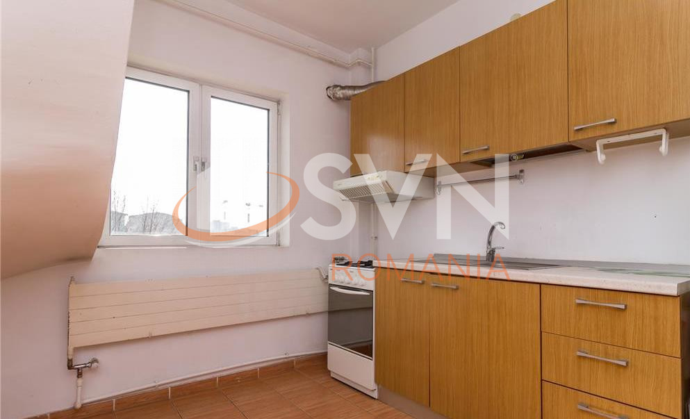 Casa, 12 camere Bucuresti/Timpuri Noi