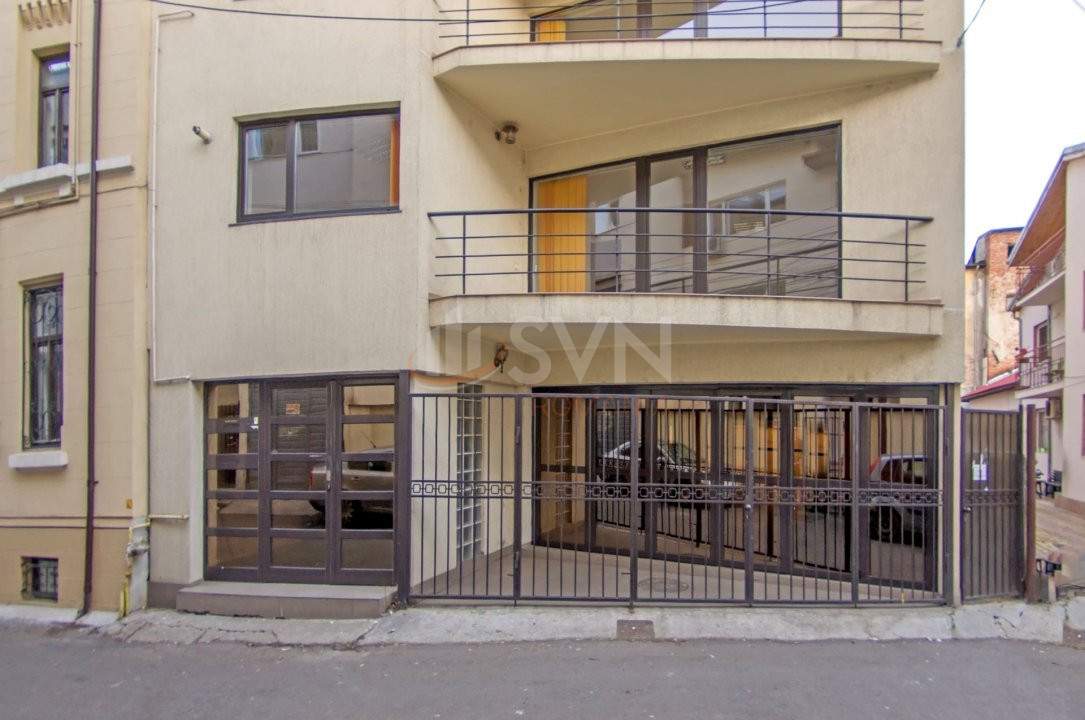 Casa, 12 camere Bucuresti/Piata Victoriei