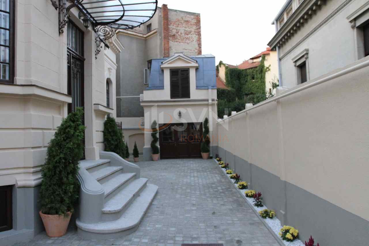 Casa, 12 camere Bucuresti/Piata Victoriei