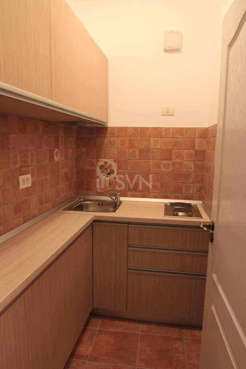 Casa, 12 camere Bucuresti/Piata Victoriei