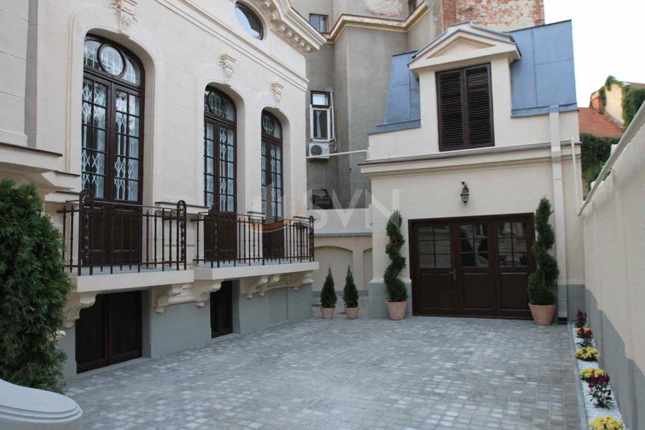 Casa, 12 camere Bucuresti/Piata Victoriei