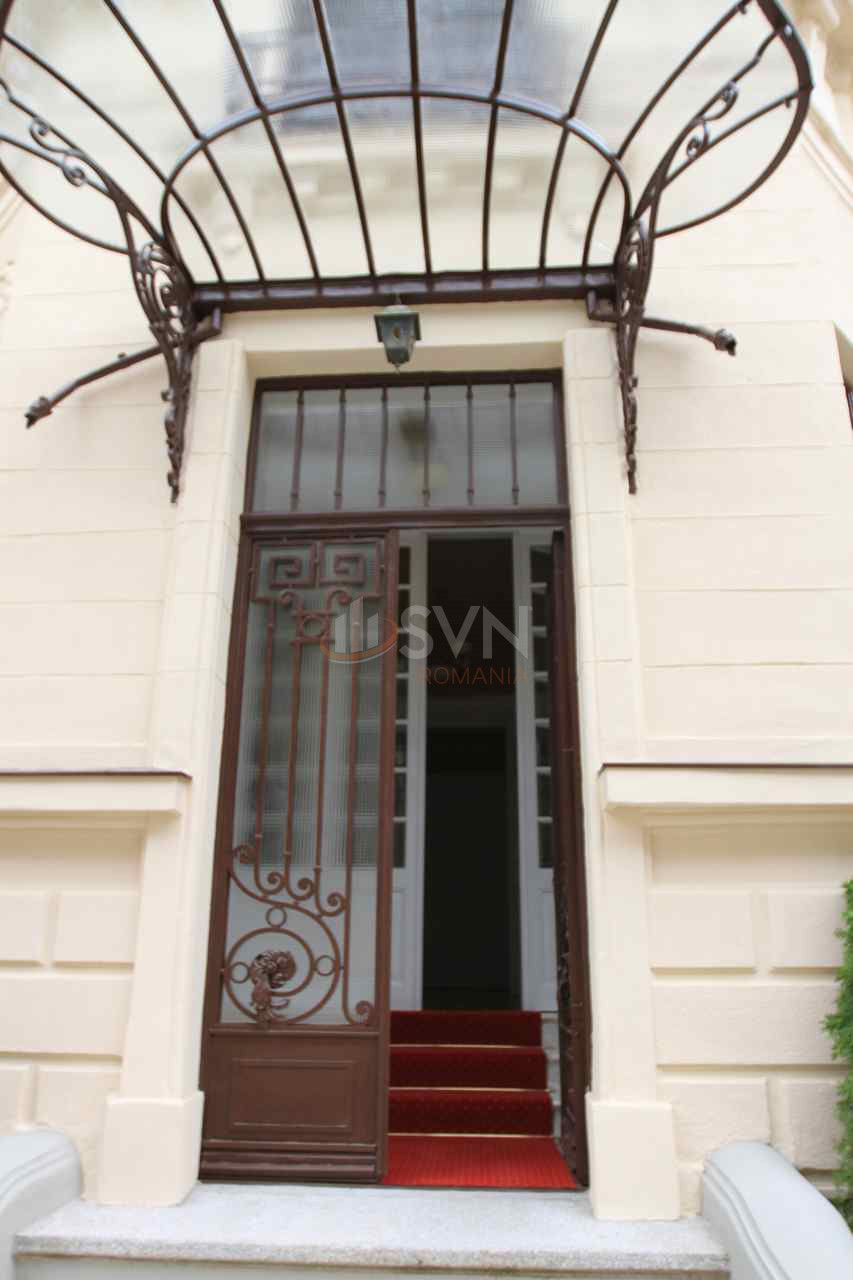 Casa, 12 camere Bucuresti/Piata Victoriei