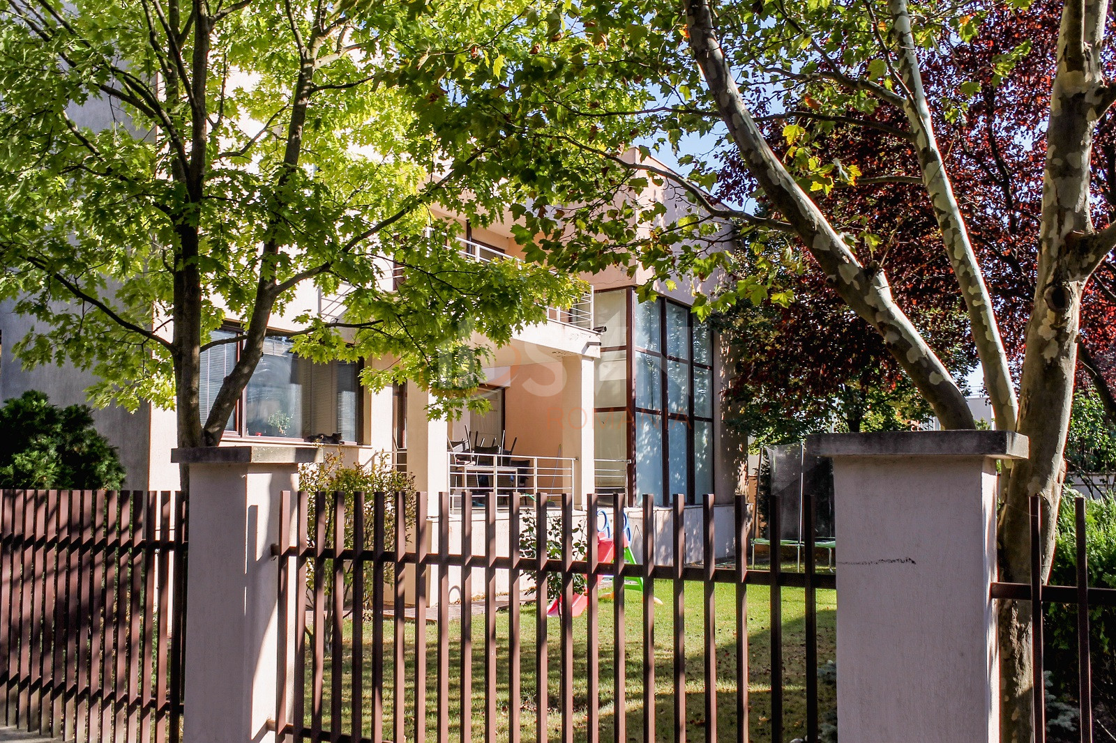 Casa, 12 camere Ilfov/Voluntari