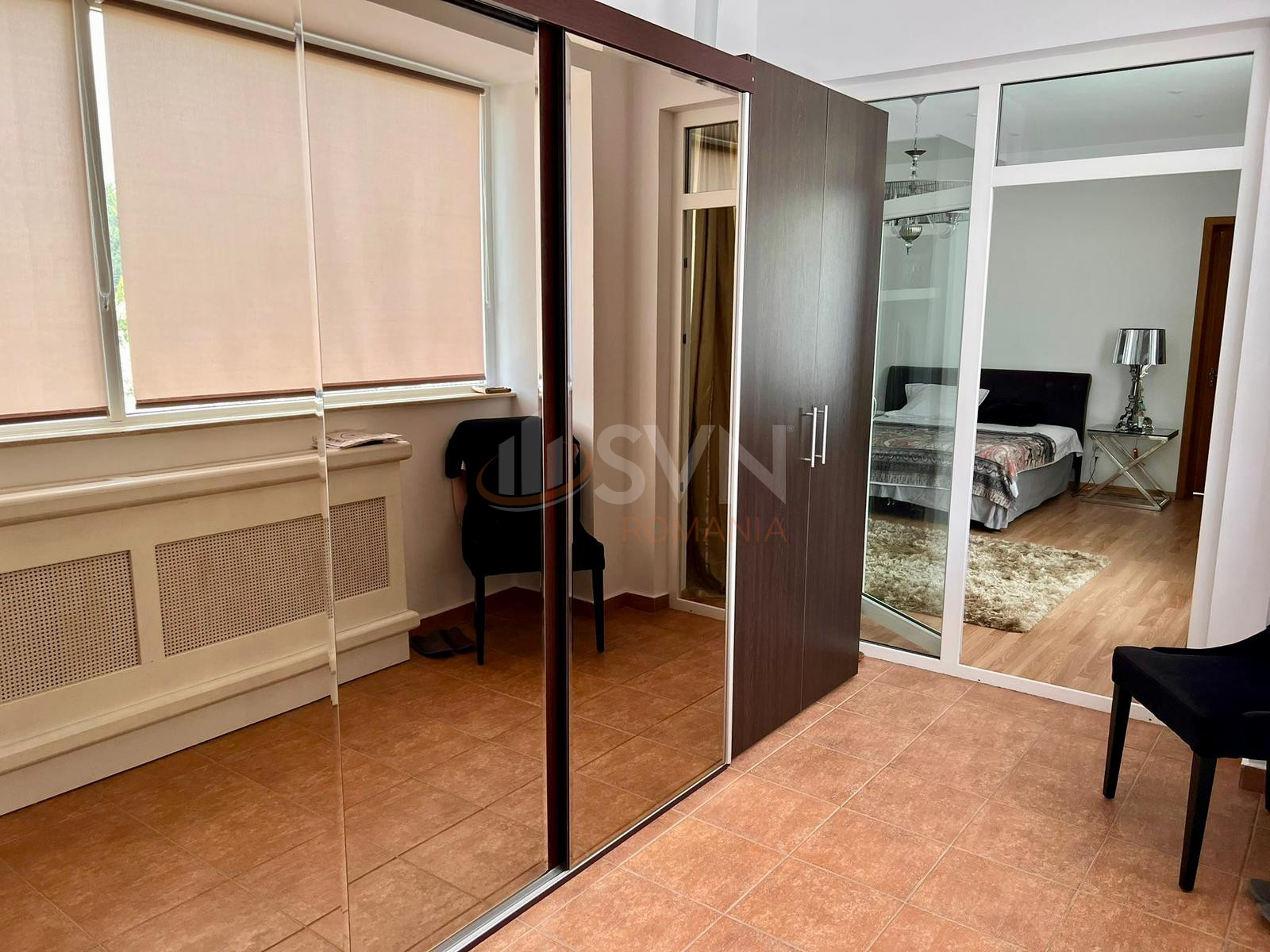 Casa, 12 camere Bucuresti/Iancu Nicolae