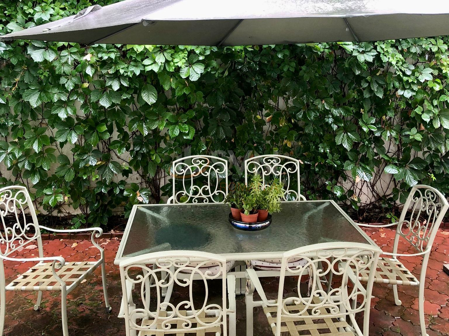 Casa, 12 camere Bucuresti/Iancu Nicolae