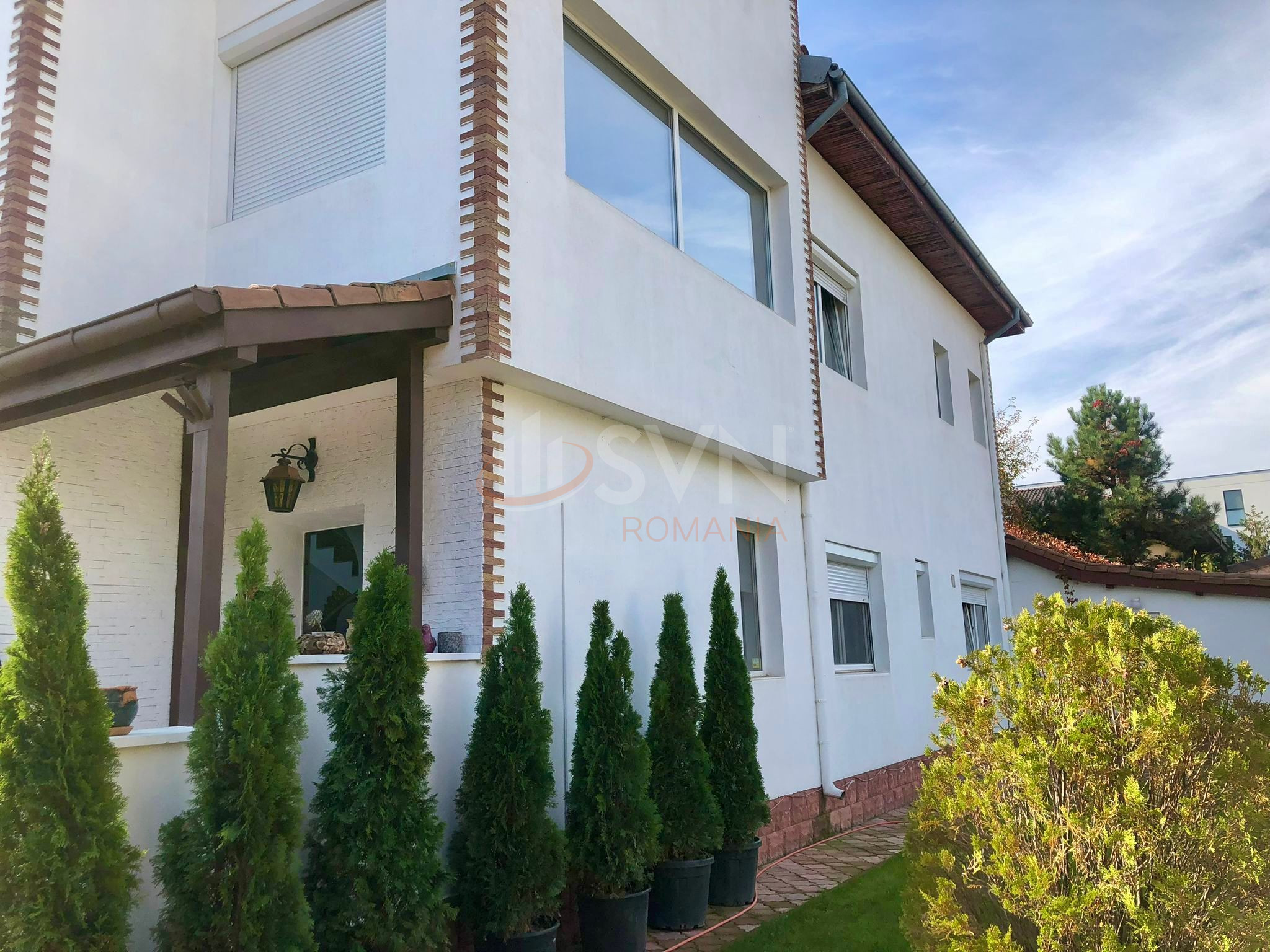 Casa, 12 camere Bucuresti/Iancu Nicolae