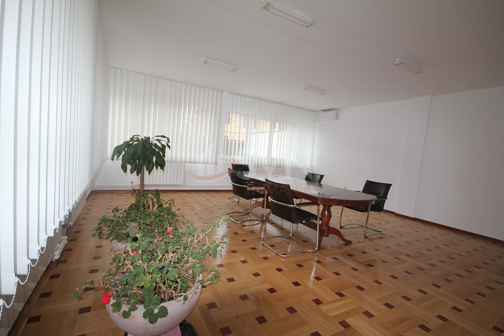 Casa, 12 camere Bucuresti/1 Mai
