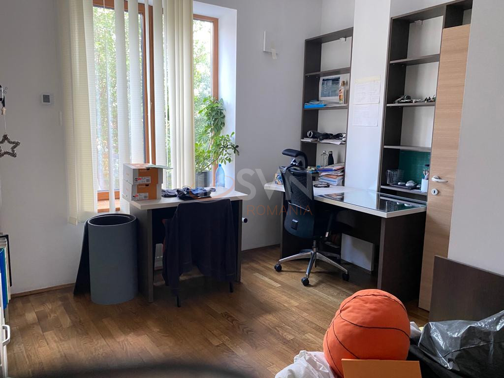 Casa, 12 camere Bucuresti/Stefan Cel Mare