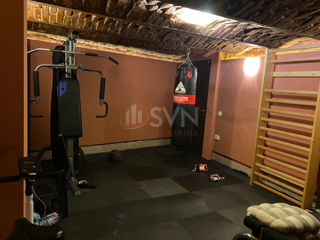 Casa, 12 camere Bucuresti/Stefan Cel Mare