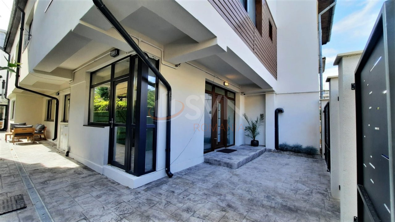 Casa, 12 camere Bucuresti/Banu Manta