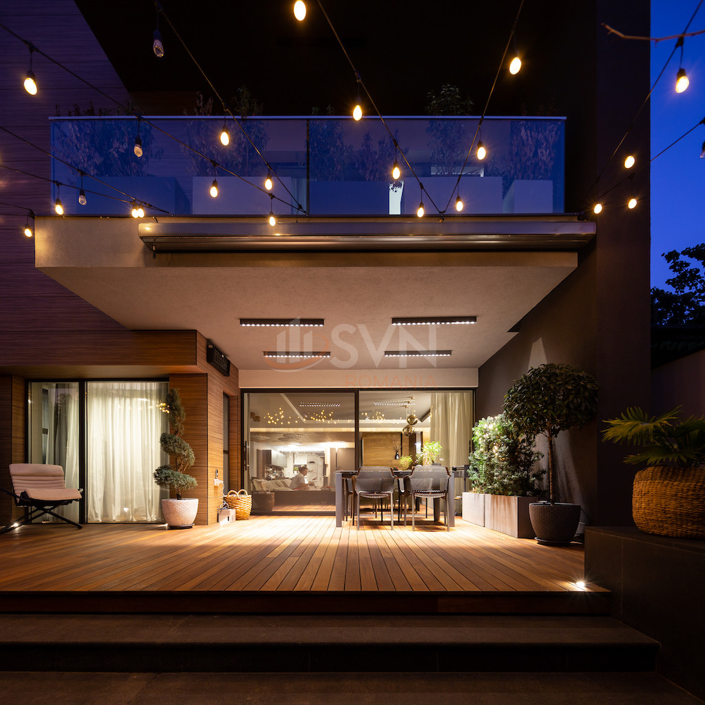 Casa, 12 camere Bucuresti/Domenii