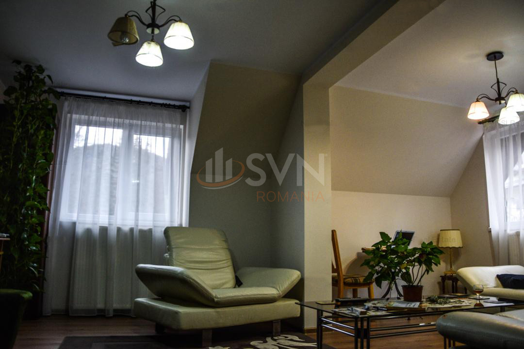 Casa, 12 camere Prahova/Centru