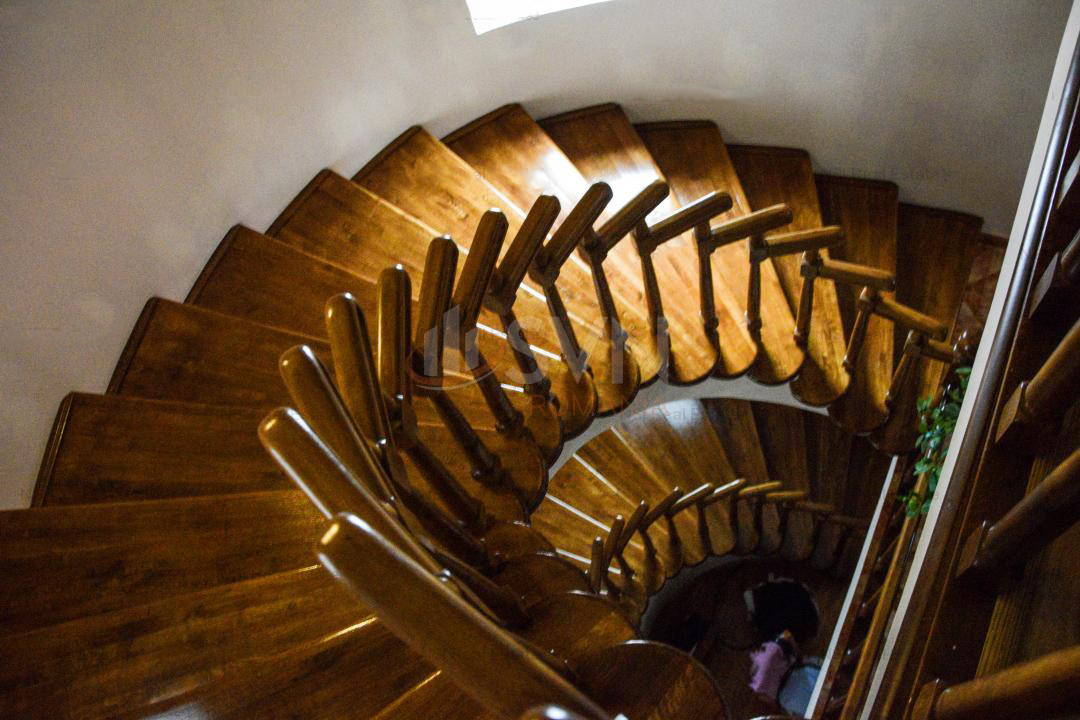 Casa, 12 camere Prahova/Centru